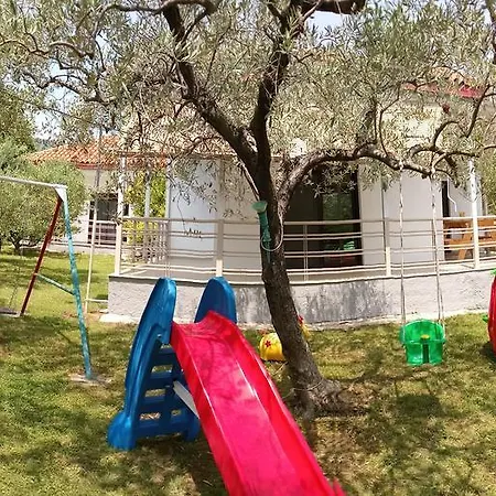 Dimos Σπίτι διακοπών PalaiónTsiflíkion