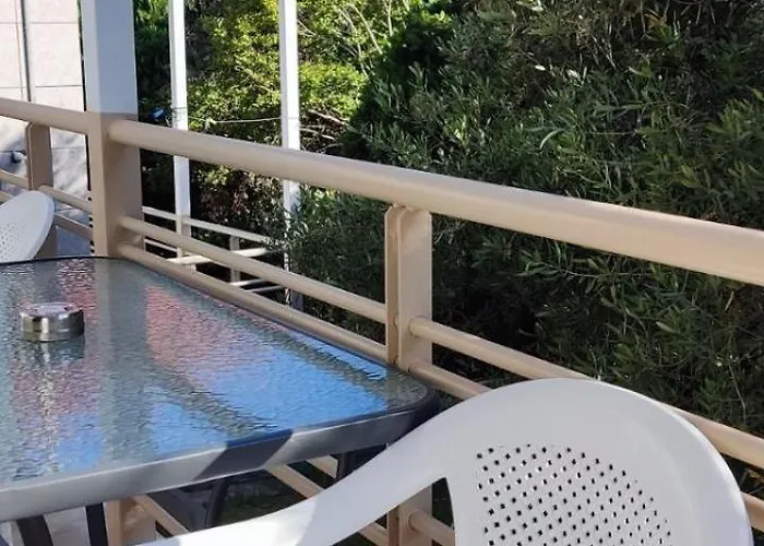 Hébergement de vacances Dimos PalaiónTsiflíkion