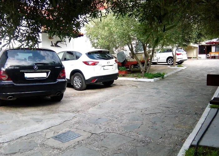 Hébergement de vacances Dimos PalaiónTsiflíkion