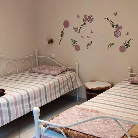 Dimos Holiday home *