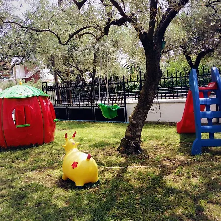 Dimos Holiday home *